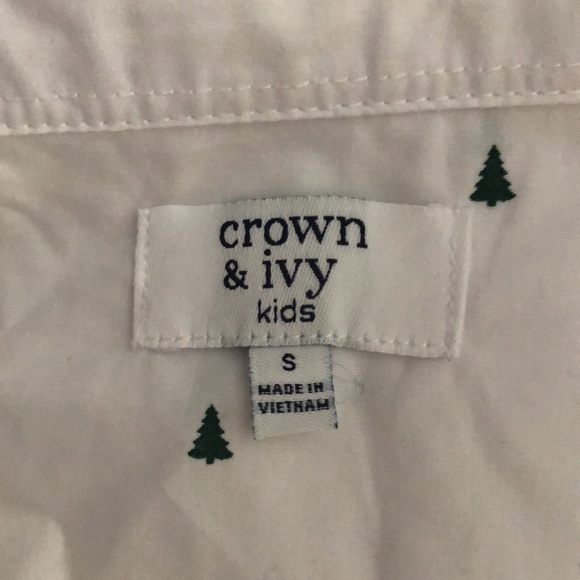 White button down with Christmas trees - Picture 3 of 3